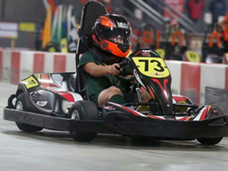 HighVoltageindoorkarting-foto3