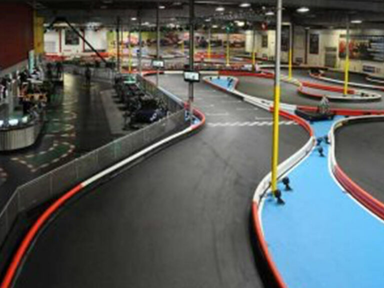 K1Speed-Irvine-foto2