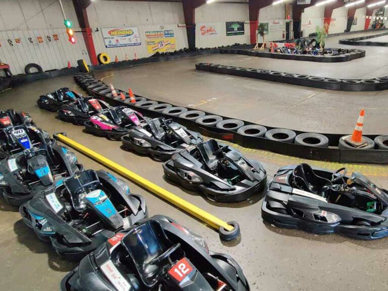 ProKartIndoorRacing-MapleGrove-foto2