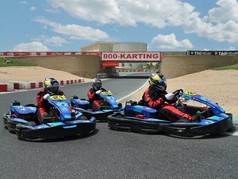 Dubai-Indoor-Kartdrome-foto2