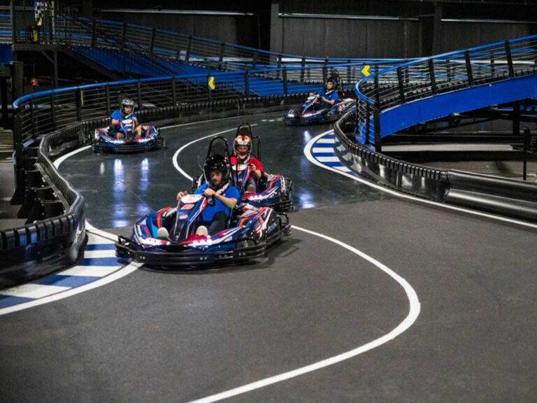 Supercharged-entertainment-foto1