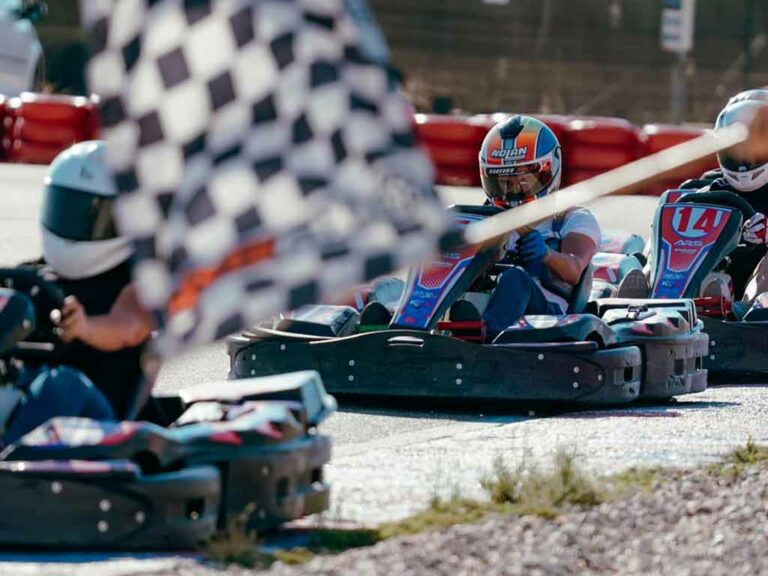 ES-ArizaRacingCircuit-listing3