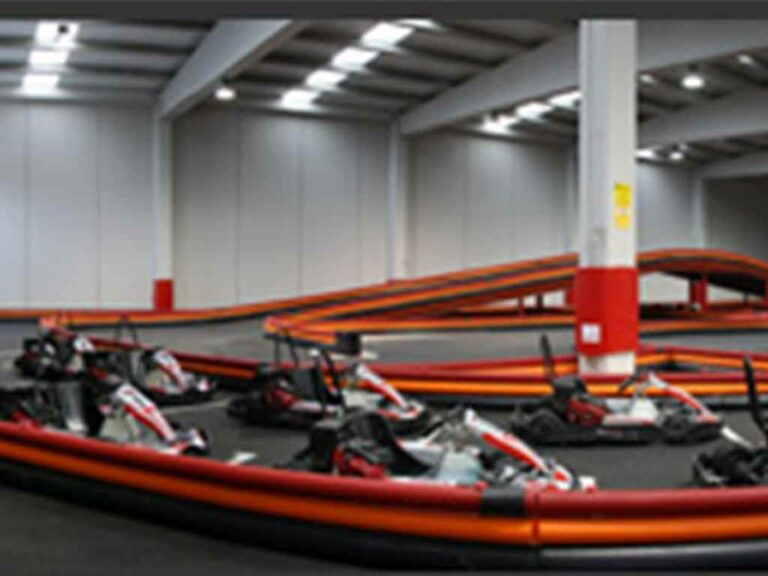 ES-IndoorKartingBurgos-listing1.jpg