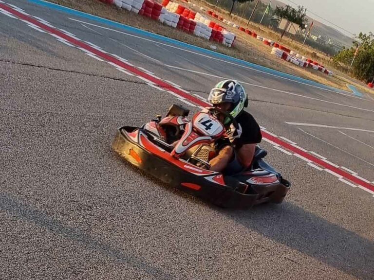 ES-IndoorKartingCordoba-listing3
