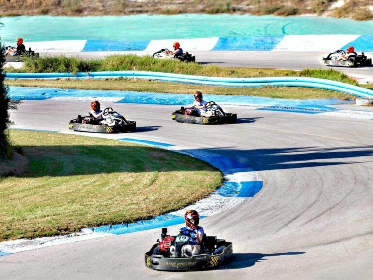 Karting on the outdoor track of Karting Finestrat